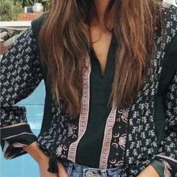 Sea New York Mia Blouse Chestnut Paisley Printed V-Neck Top Tassel Ties Boho - Picture 1 of 6
